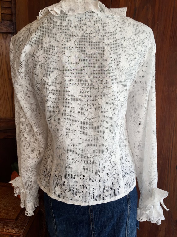 Vintage Designer TUZZI White Floral Lace Ruffled … - image 3