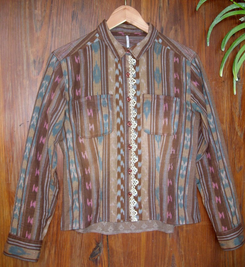 Upcycled Free People Cotton Aztec Print blouse With Ecru Lace Elbow Patches Size Small