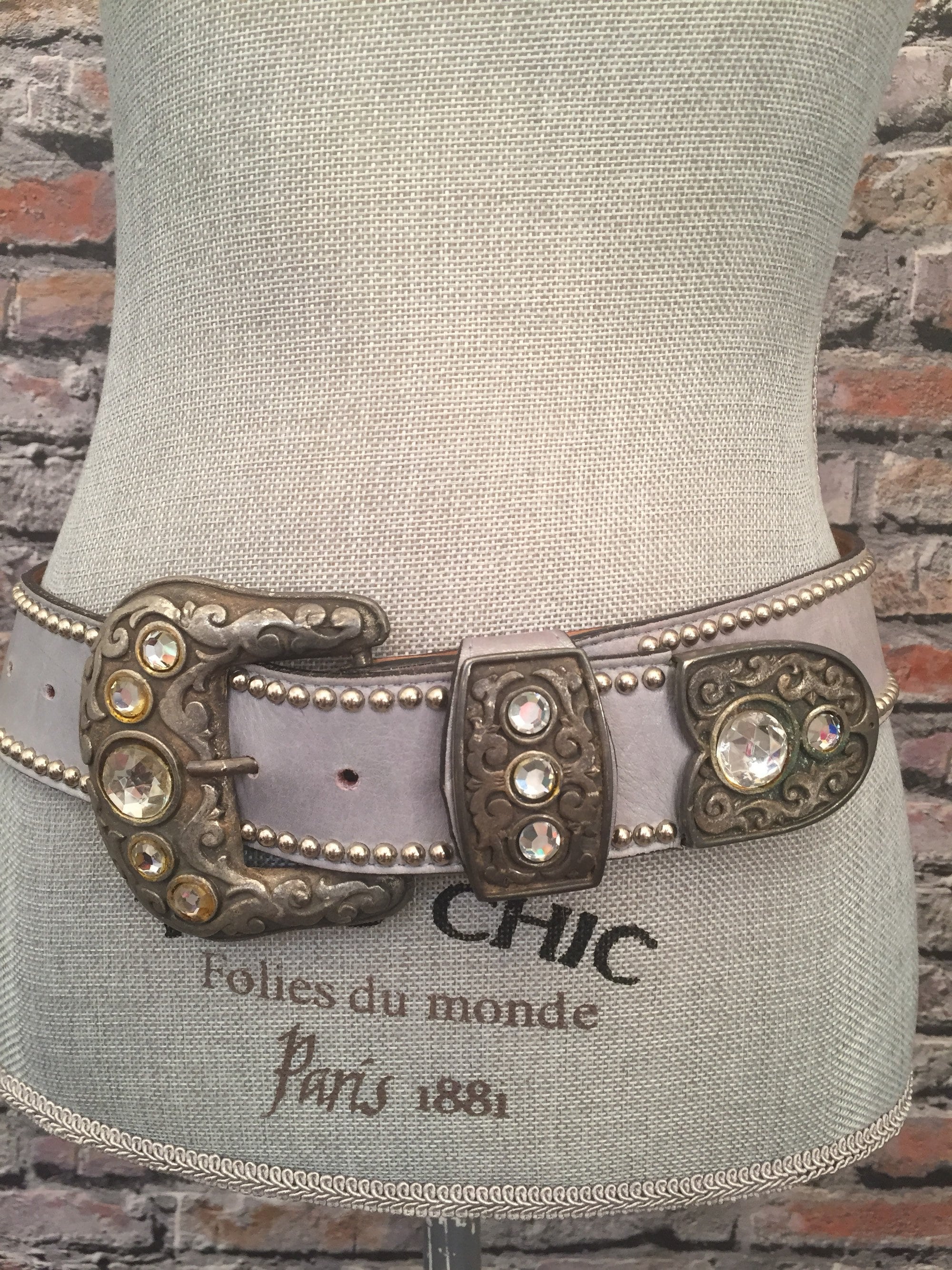 【I AM MARI】[2piece set] Rubia PintuckN/S BL Belt Wide PT Vintage Streets Ahead Pearl Grey Pewter Studded Wide Hip