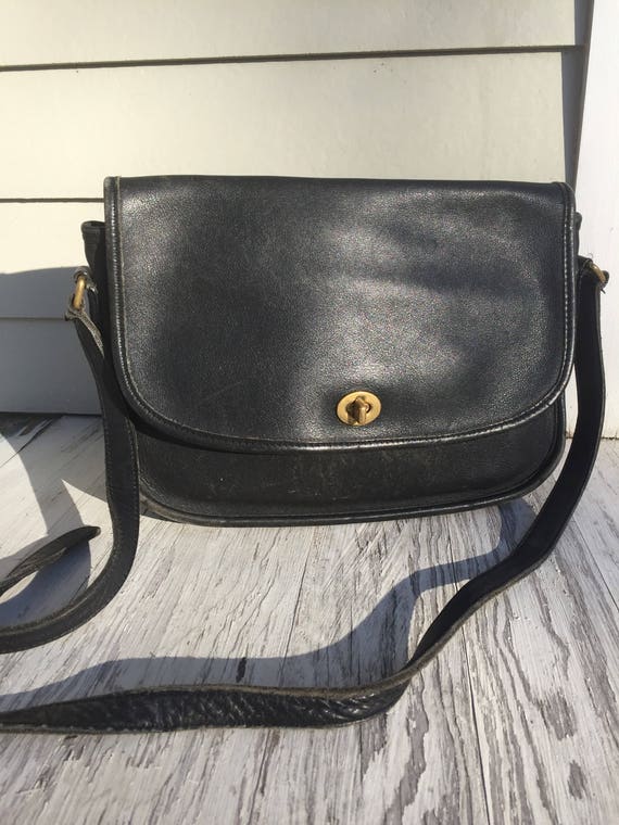 coach pocket purse