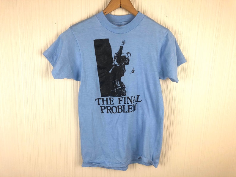 Unisex S 90s The Final Problem Sherlock Holmes Baby Blue Graphic Tee