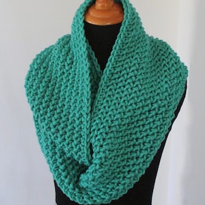 Chunky Infinity Scarf Pattern, Crochet Infinity Scarf Pattern, Crochet Scarf Pattern,  Unisex Scarf Pattern, Crochet Pattern