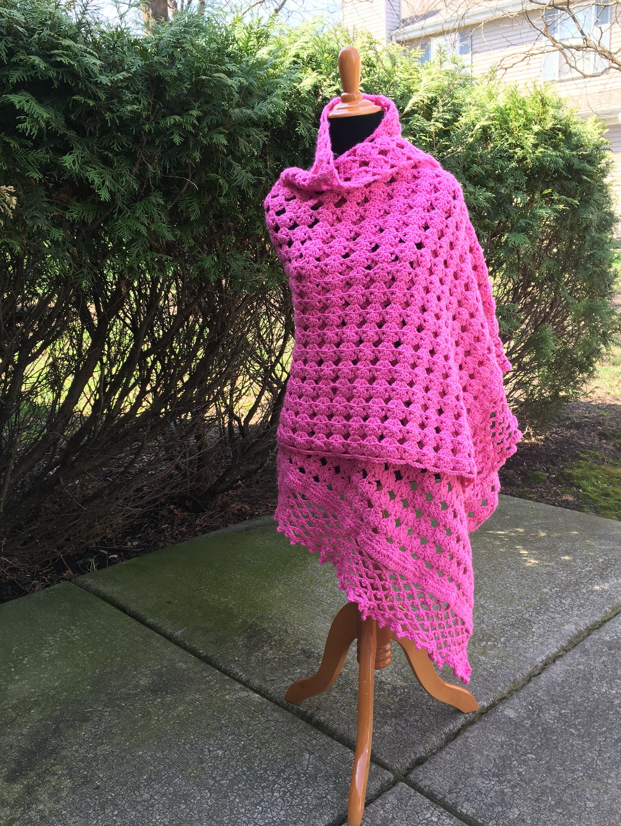 shawl with sleeves crochet pattern
