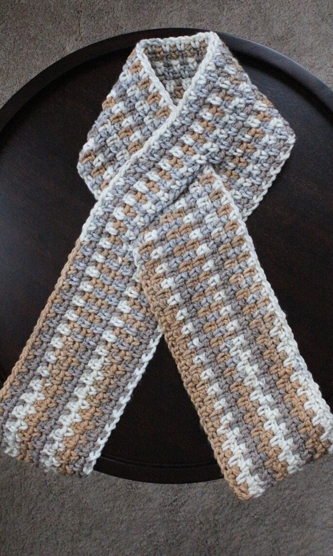 Chunky Keyhole Scarf Pattern,Unisex Crochet Scarf Pattern, Crochet Scarf Pattern, Men's Scarf Pattern, Instant Download, Crochet Pattern