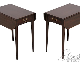 L71921: Pair Of HENKEL HARRIS Model 5406 Mahogany Pembroke Tables