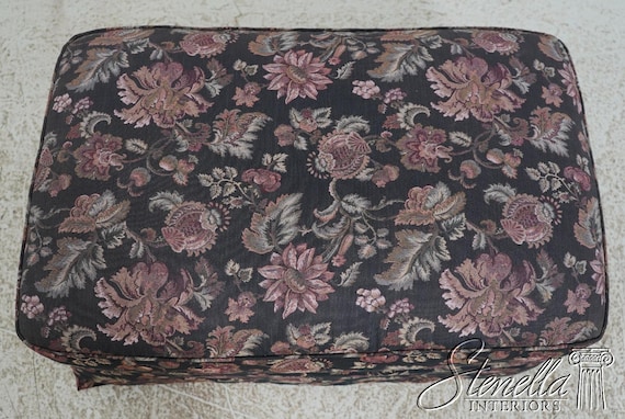 Thomasville 花柄オットマン F67767: THOMASVILLE Large Floral Upholstered Club Chair & Ottoman