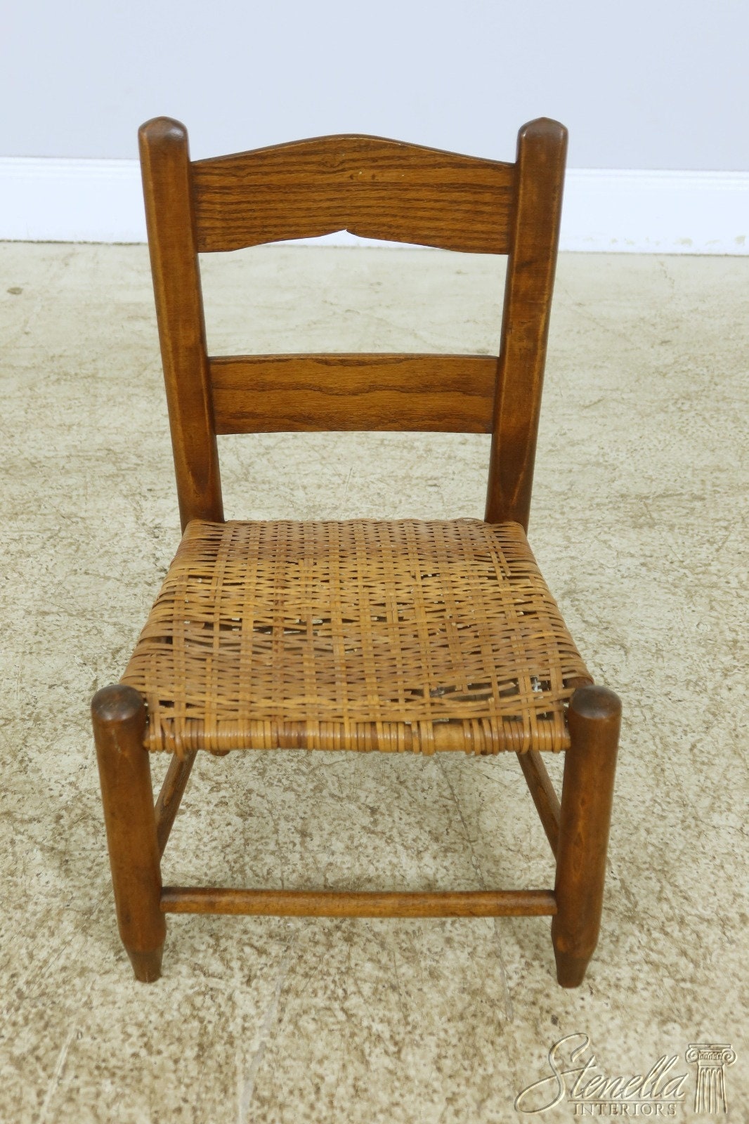 アンティーク な椅子　チェアー F56211EC: Antique Rush Seat Oak & Maple Childs Chair - Etsy 日本