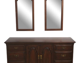 72860: PENNSYLVANIA HOUSE Cherry Dresser w. Pair of Mirrors