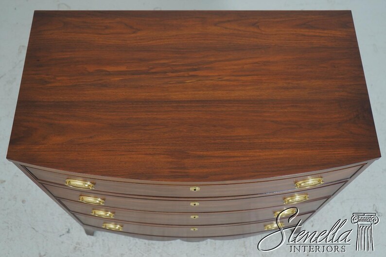 L69505: HENKEL HARRIS Walnut Bow Front Chest Dresser 画像 5