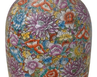 F63809EC: Vintage Chinese Porcelain Floral Decorative Large Vase