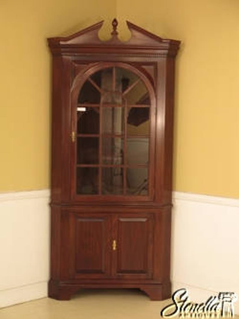 28923e Stickley Large Solid Cherry Chippendale Corner Cabinet