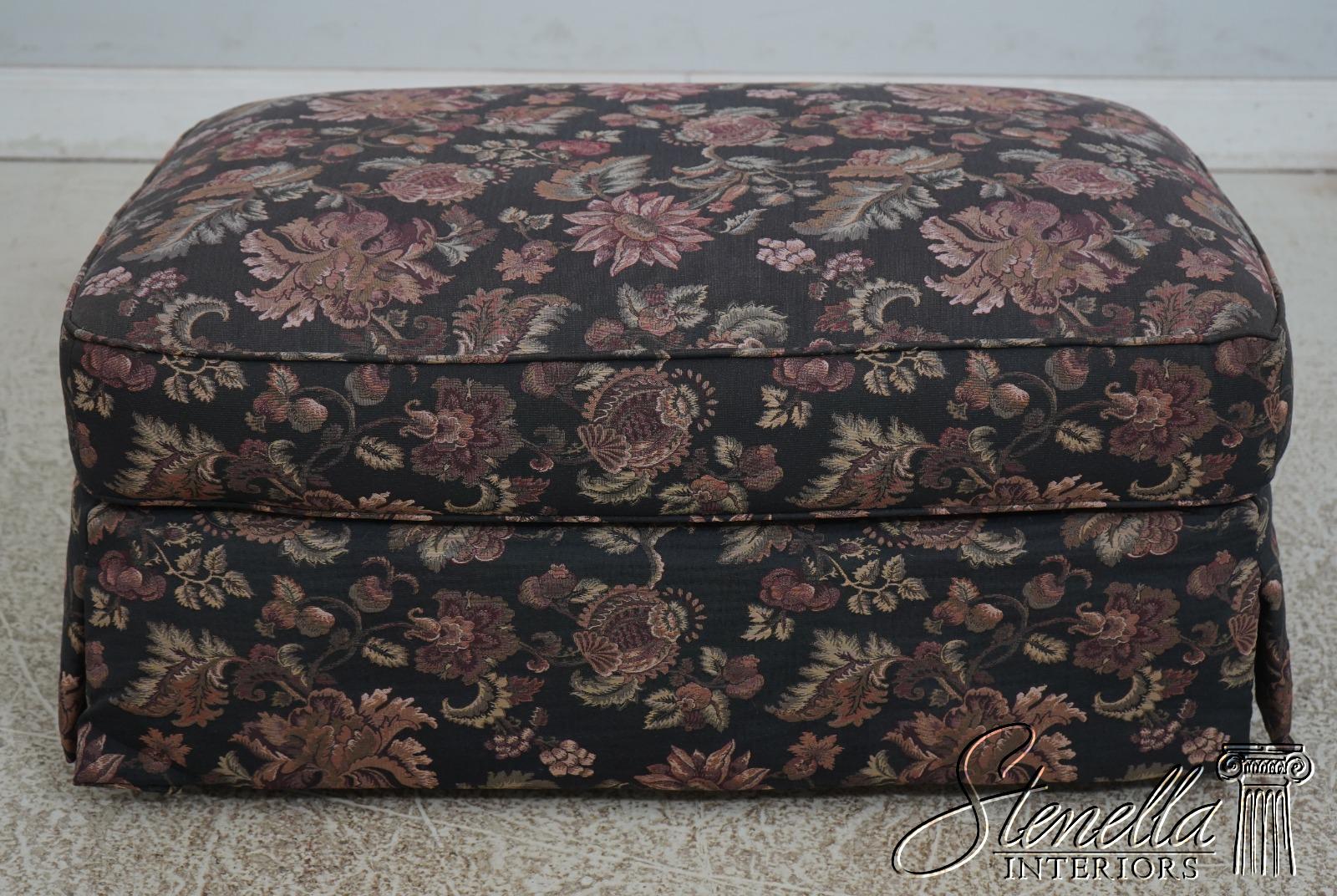 Thomasville 花柄オットマン Thomasville 花柄オットマン Thomasville 収納オットマン付き