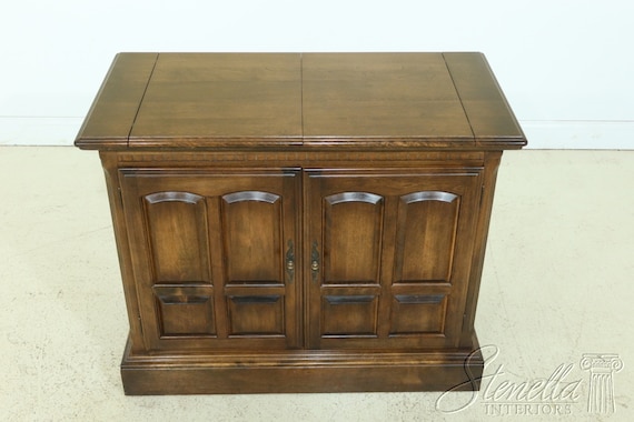 F50526EC: ETHAN ALLEN Maple Classic Manor Flip Top Server - Etsy
