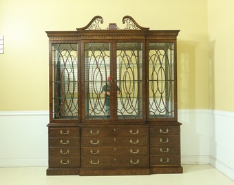 Henredon Breakfront Henredon Breakfront, Henredon Breakfront China Cabinet