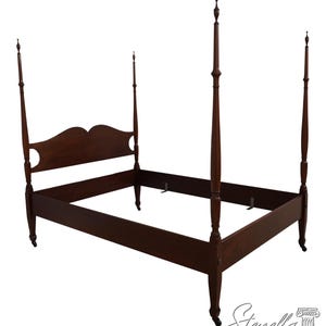 66432EC: BIGGS Full Size Mahogany 4 Post Poster Bed