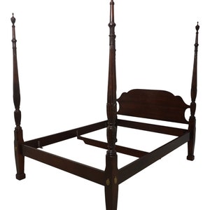 64372EC: STATTON Queen Size 4 Post Poster Bed