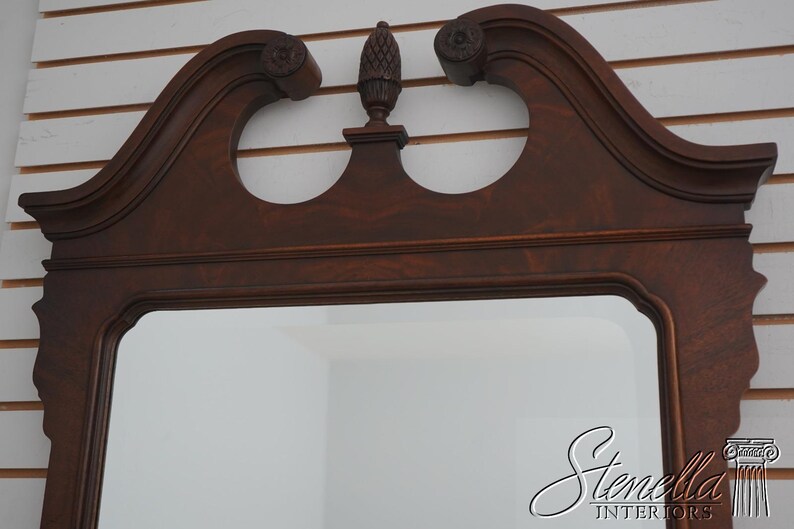 68341: DREXEL HERITAGE Mahogany Chippendale Mirror image 3