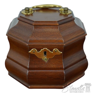 LF60172EC: VIRGINIA METALCRAFTERS CW-101 Mahogany Tea Caddy