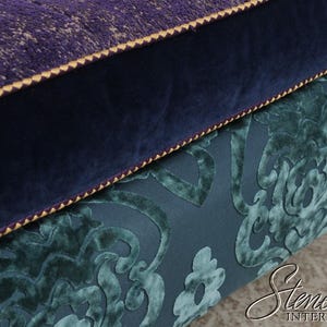 L72378: MACKENZIE CHILDS Whimsical Upholstered Loveseat Settee 画像 3