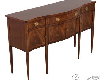 72443: HICKORY CHAIR James River Plantation Mahogany Federal Sideboard