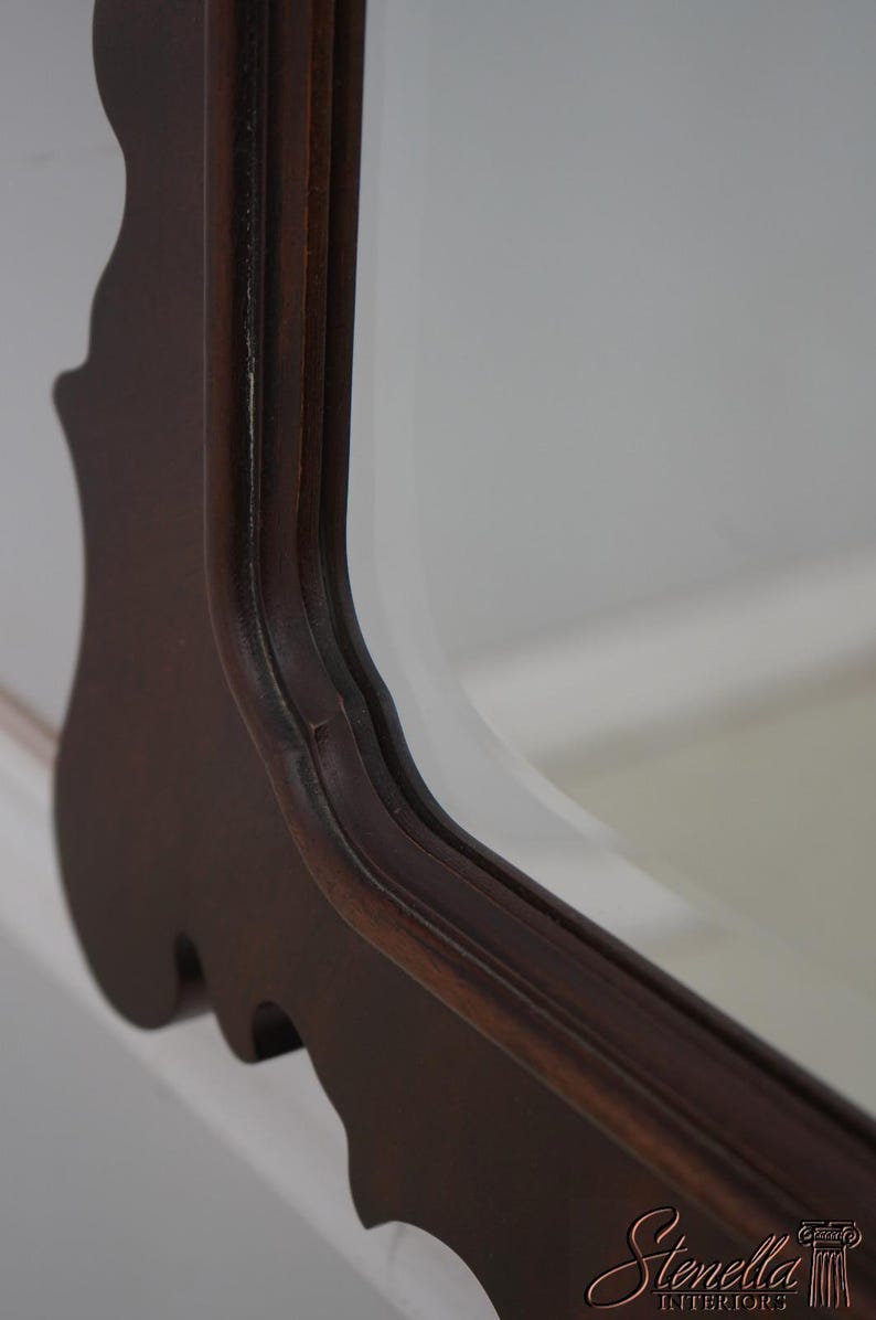 68341: DREXEL HERITAGE Mahogany Chippendale Mirror image 4