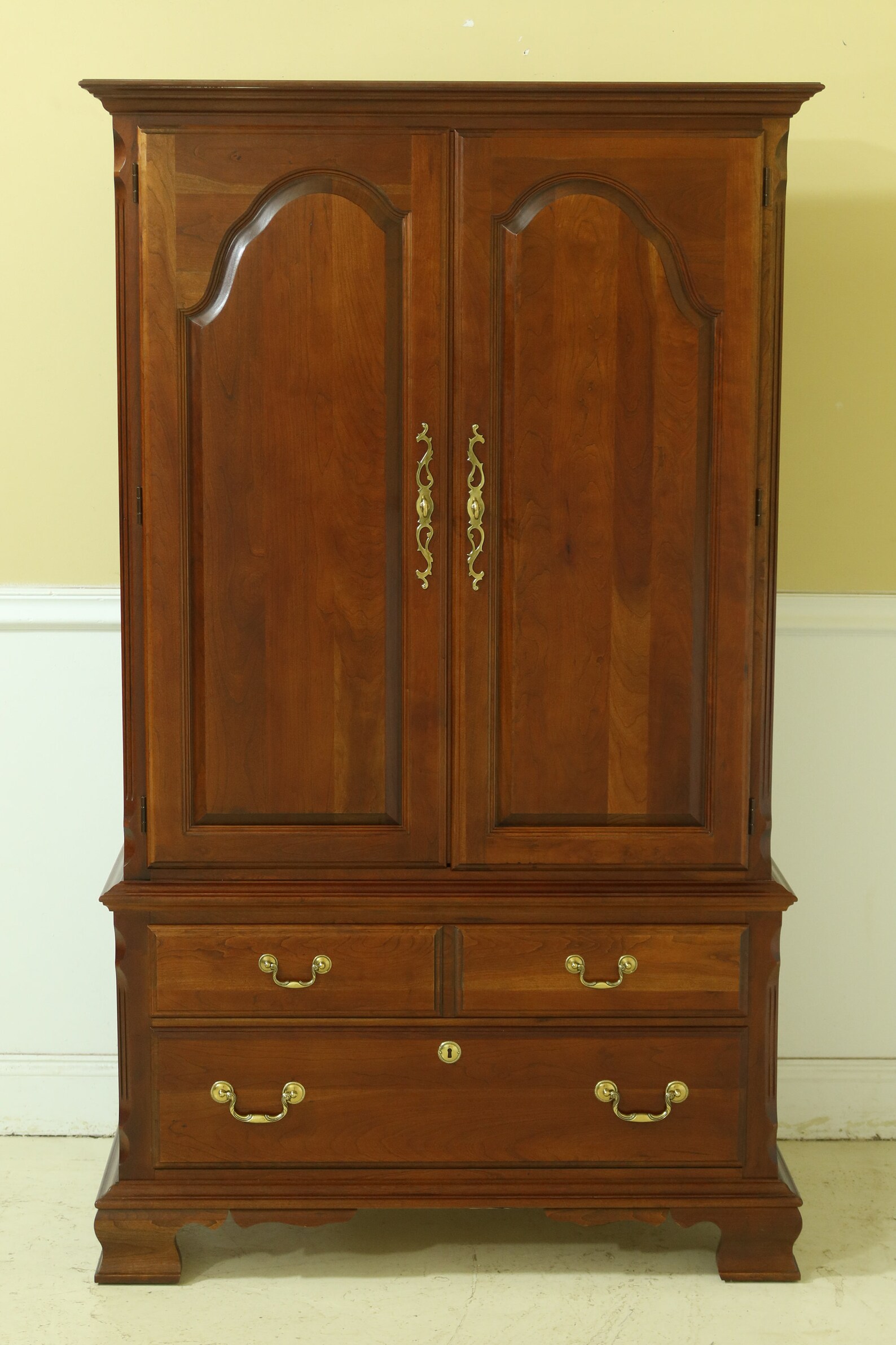 F32929EC PENNSYLVANIA HOUSE Cherry Bedroom Armoire Etsy