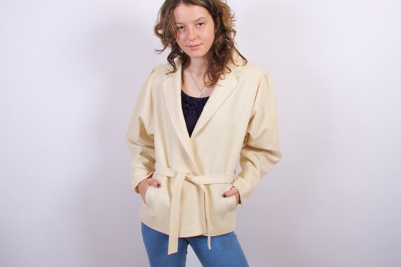 beige blazer womens outfits