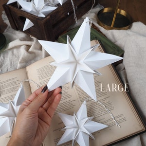 Decorazione stella di carta origami bianca nordica Scandi Decorazione natalizia bianca moderna e minimalista 1 Large