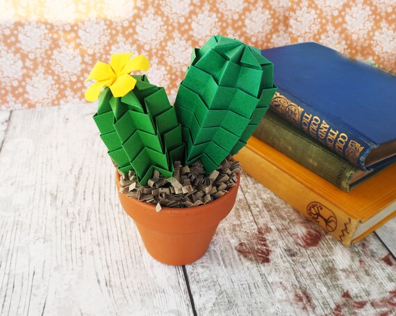 Leaf Green Origami Paper Cactus Succulent Office Plant Gift - Geometric  Modern Planter - Colourful Home Decor - 1st Wedding Anniversary Gift - Etsy
