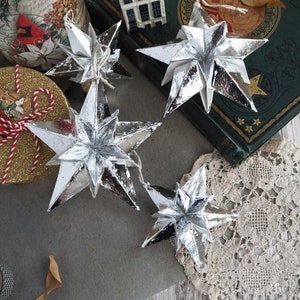 Winter Wonderland Metallic Silver Origami Paper Star Home Ornaments - Nordic Christmas Decor - Scandinavian Christmas Home Decor