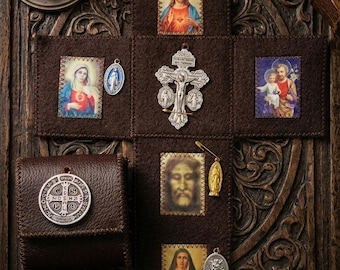 Catholic Pocket Altar Travel Prayer Kit with Medals & Sacred Images of Mother Mary, Saint Joseph, Sacred Heart of Jesus, Holy Face of Jesus