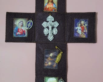 Handmade Catholic Pocket Altar – Travel Prayer Kit with Saints & Medals, St Teresa, Mother of Sorrow.