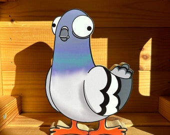 Wooden cartoon Pigeon / freestanding pigeon