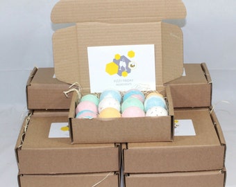 10 x Fizzy Friday Bath Bombs 12 x 65g 120 bath bombs Reduced Plastic