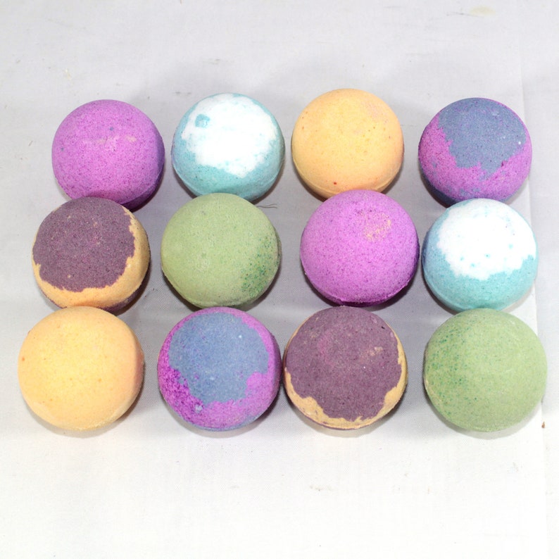 Bath Bombs Rainbow Water Colour Changing set of 12 x 65g Round Etsy