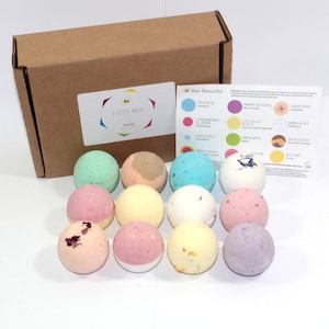 Bath Bombs 12 x 65g Round Fizzy gift set Bee Beautiful