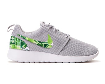 Details about Nike Women's Roshe Run White Black Palm Tree Sneakers Size 8 rare 511882 118 Details about Nike Women's Roshe Run White Black Palm Tree Sneakers Size 8 rare 511882 118
