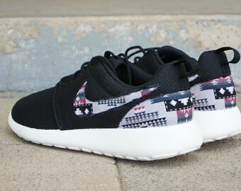 nike roshe aztec