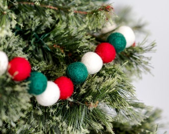 5 Foot No gaps / Christmas Decor / Christmas Garland /Ball Felt Garland/ Christmas wall art Holiday Banner/ Ball felt Christmas