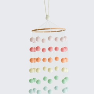 Pastel Rainbow Pom Pom Mobile / Handmade Felt Baby Mobile / Soft Nursery Decor / Baby Shower Gift / Gender Neutral Crib Mobile
