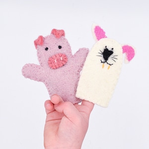 Felt Farm Animal Finger Puppets: Bunny and Pig Set