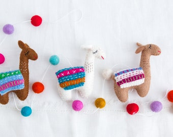 alpaca nursery decor