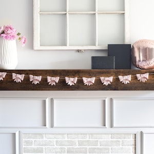 Bow Garland / Pink Bows Garland / Baby Shower / Bachelorette Decor / Valentine&#39;s Garland/ Pink Decor Garland / Valentine&#39;s Day Garland