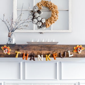 Thankful Garland / Thanksgiving Turkey Garland / Thanksgiving mantel/ Fall Decor / Thanksgiving Decor / Fall Mantel Decor