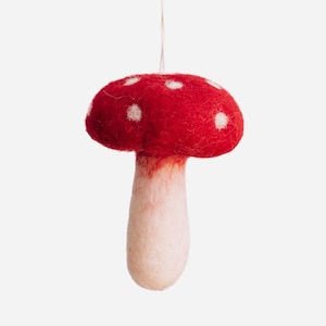 Mushroom  Ornament / Food Ornament / Christmas Tree Ornament / Red Mushroom Christmas Ornament / Kids Ornament / Felt Mushroom
