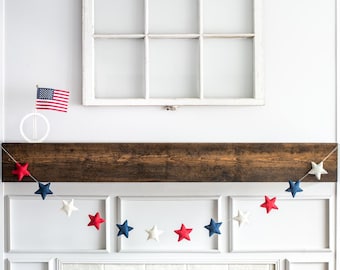Guirnalda de estrellas de fieltro de lana, rojo, blanco y azul, decoración para el 4 de julio.
