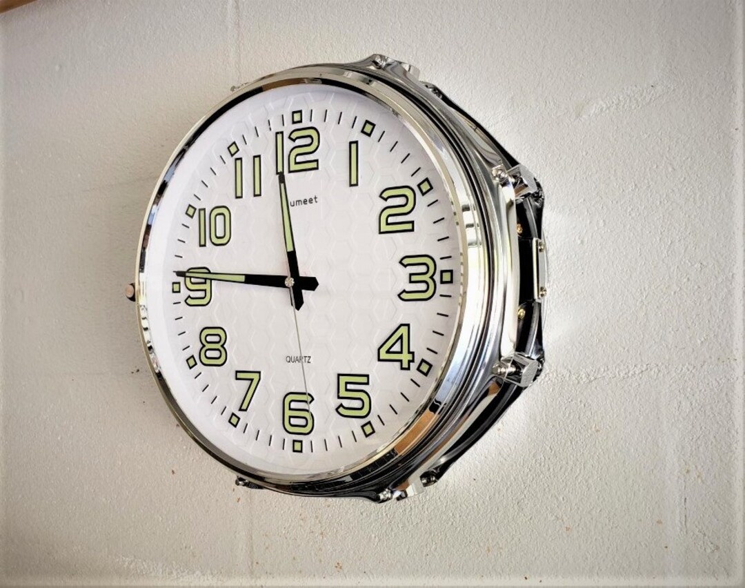 Snare Drum Wall Clock, Great Drummer Gift, FREE SHIPPING, Music Lover