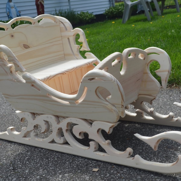 LARGE Handcrafted Victorian Wood Sleigh, Christmas Sleigh, Christmas Photography Prop, Christmas Decoration, Wooden Sleigh, christmas decor