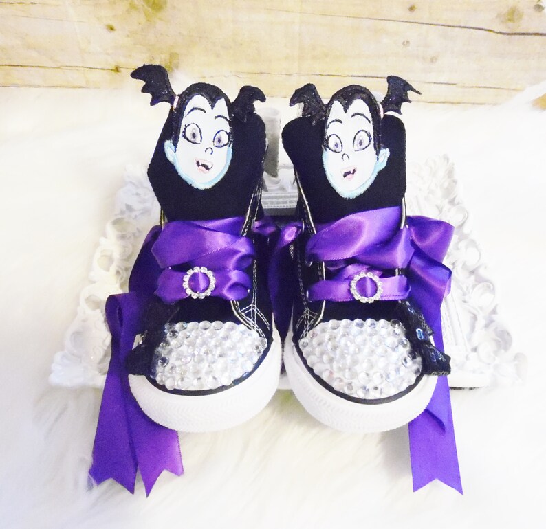 vampirina shoes amazon