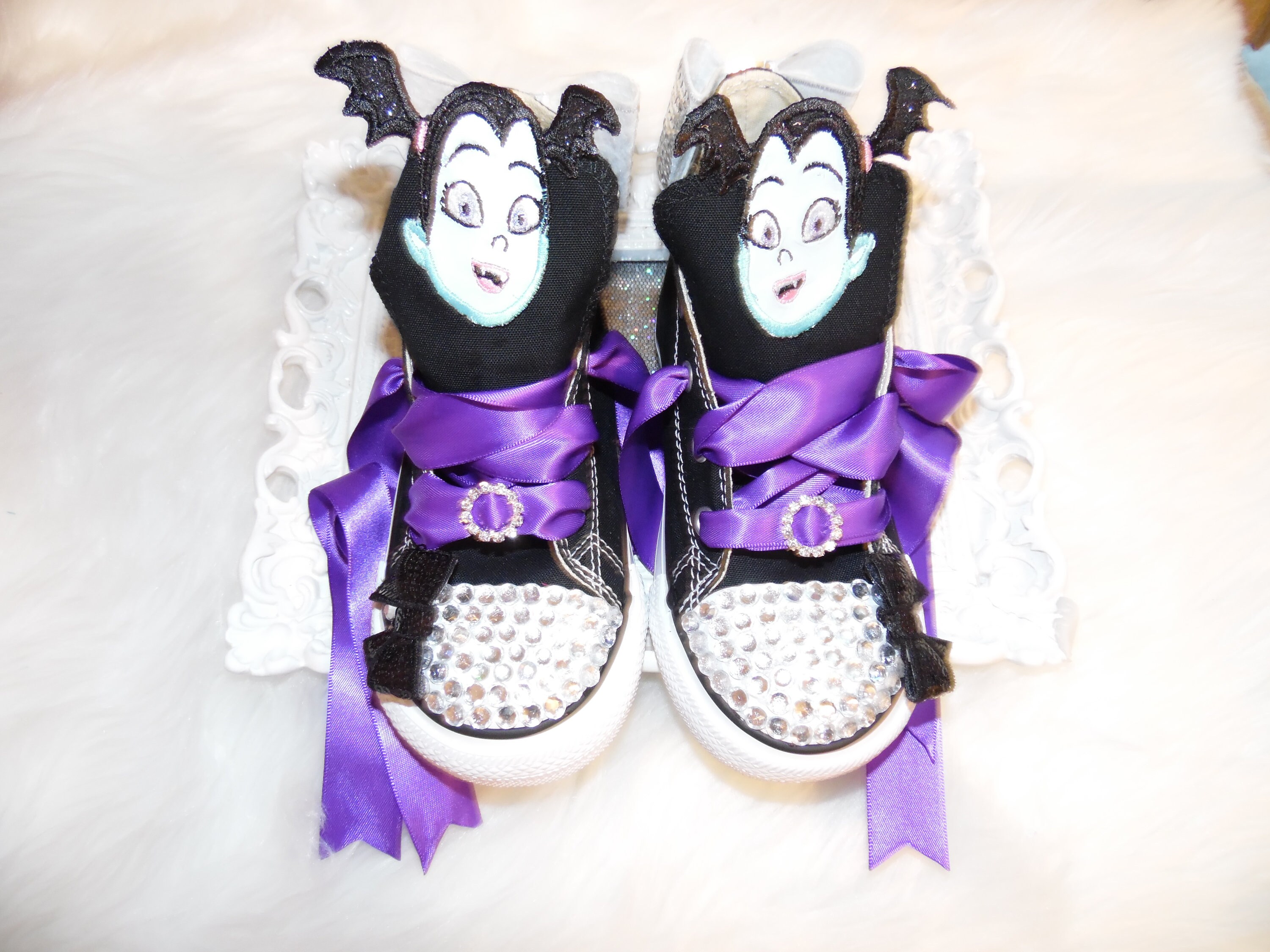 vampirina shoes amazon